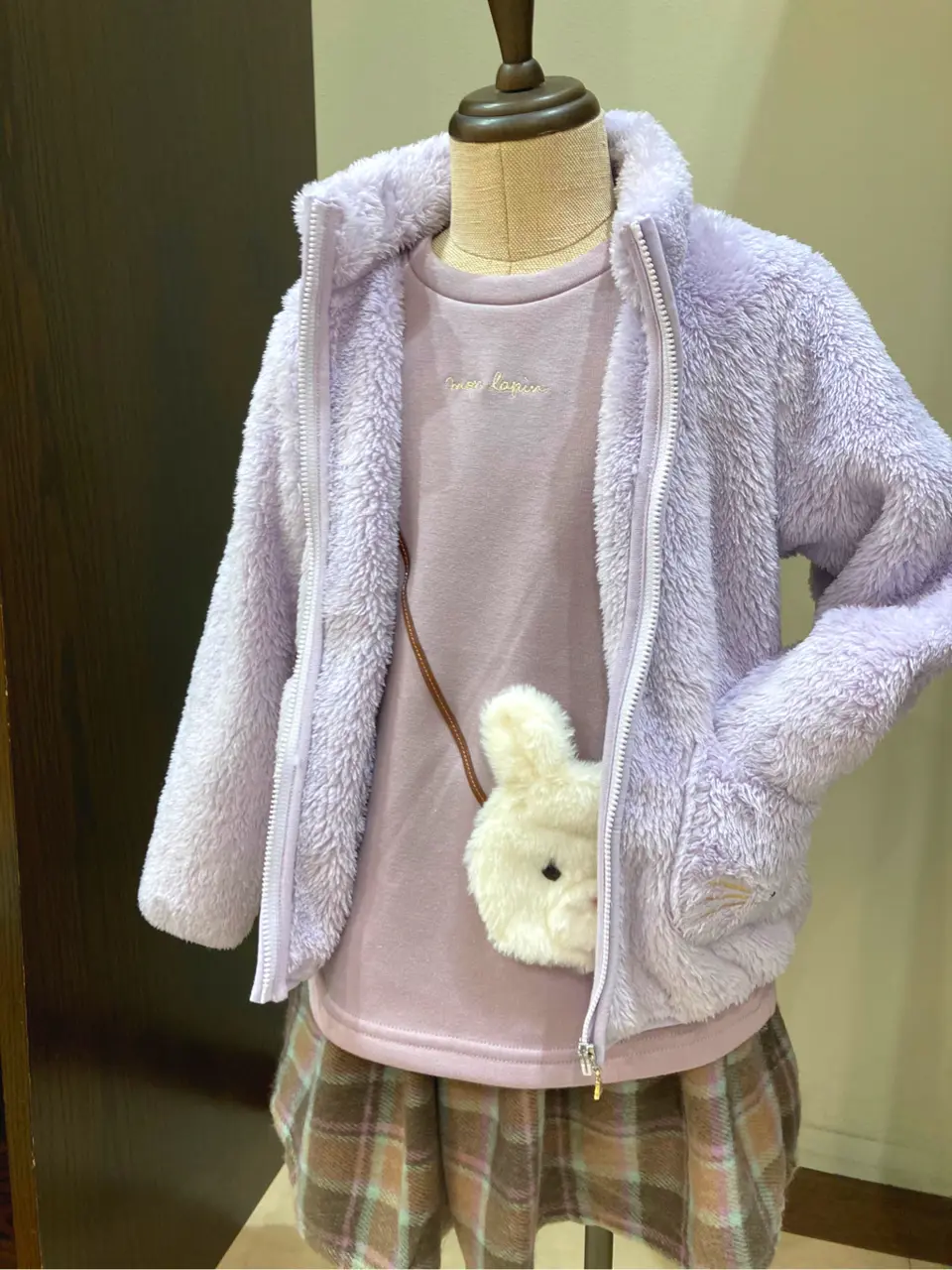 ANY 杉原 コーディネート画像