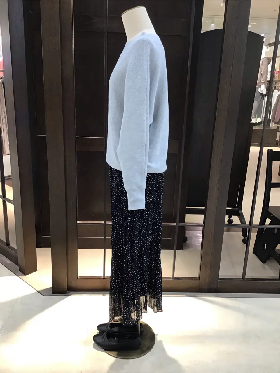 ANY 渡邊 コーディネート画像