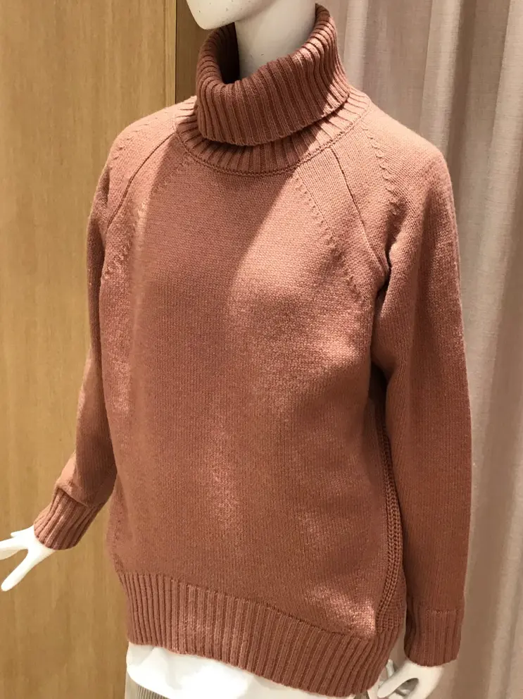 ANY 本吉 コーディネート画像