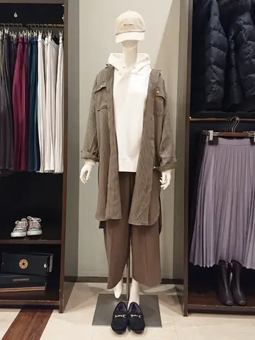 ANY 横田 コーディネート画像