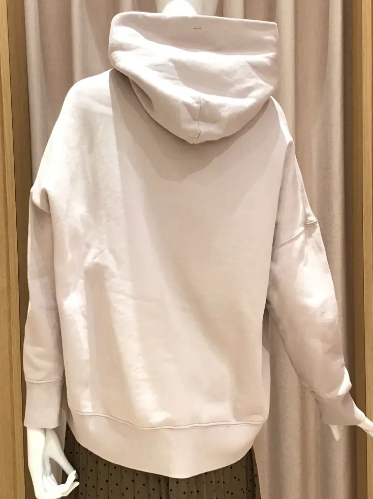 ANY 本吉 コーディネート画像