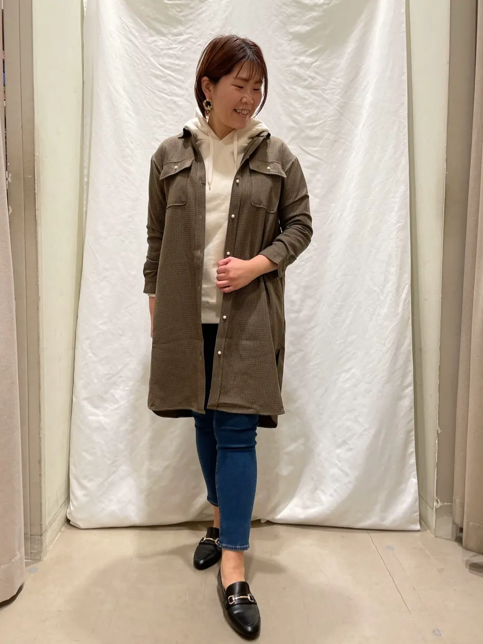 ANY 林 コーディネート画像