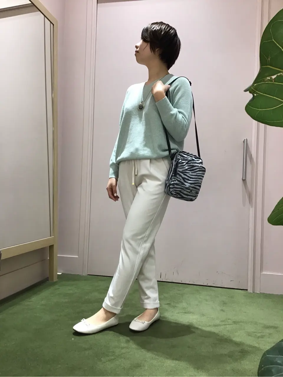 ANY 上岡 コーディネート画像