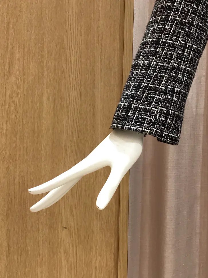 ANY 本吉 コーディネート画像