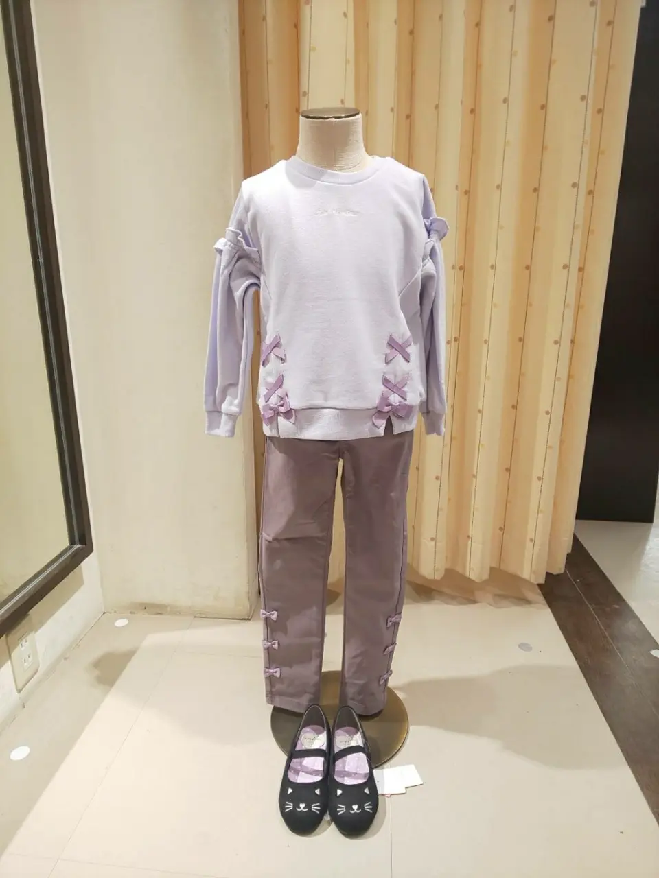 ANY 林 コーディネート画像