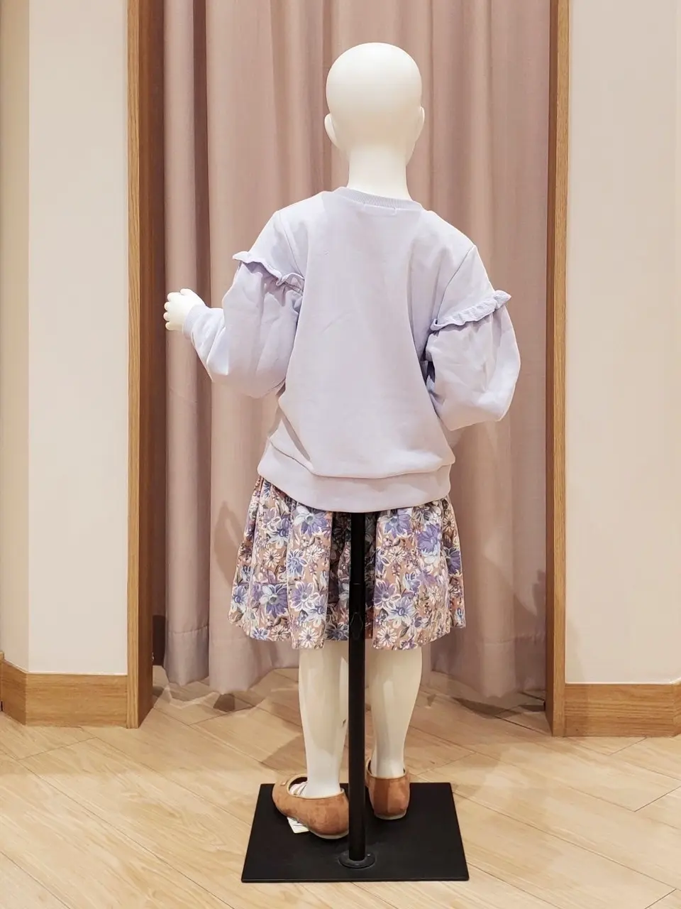 ANY 奥原 コーディネート画像