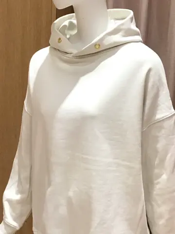 ANY 本吉 コーディネート画像