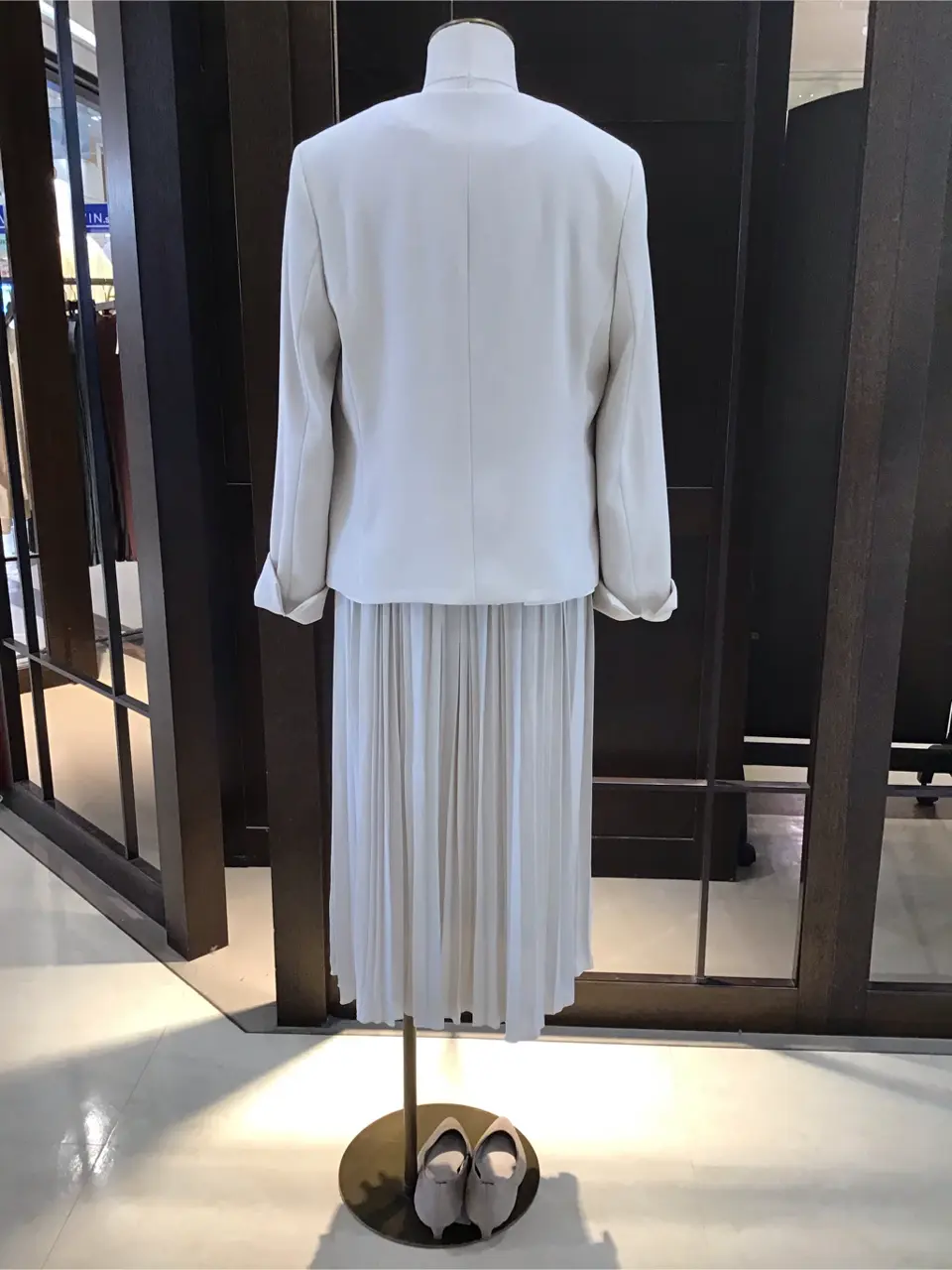 ANY 渡邊 コーディネート画像