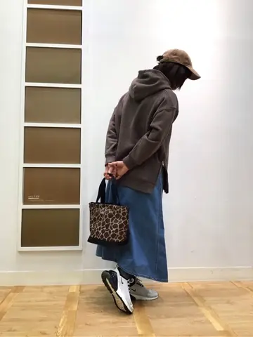 ANY 高橋郁子 コーディネート画像