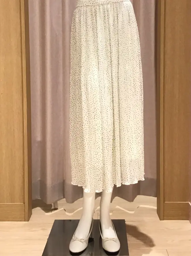 ANY 本吉 コーディネート画像