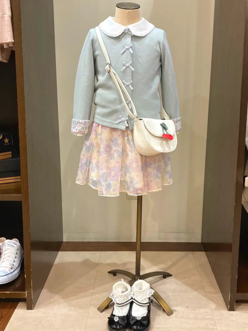 ANY 杉原 コーディネート画像