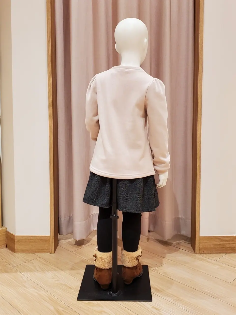 ANY 奥原 コーディネート画像