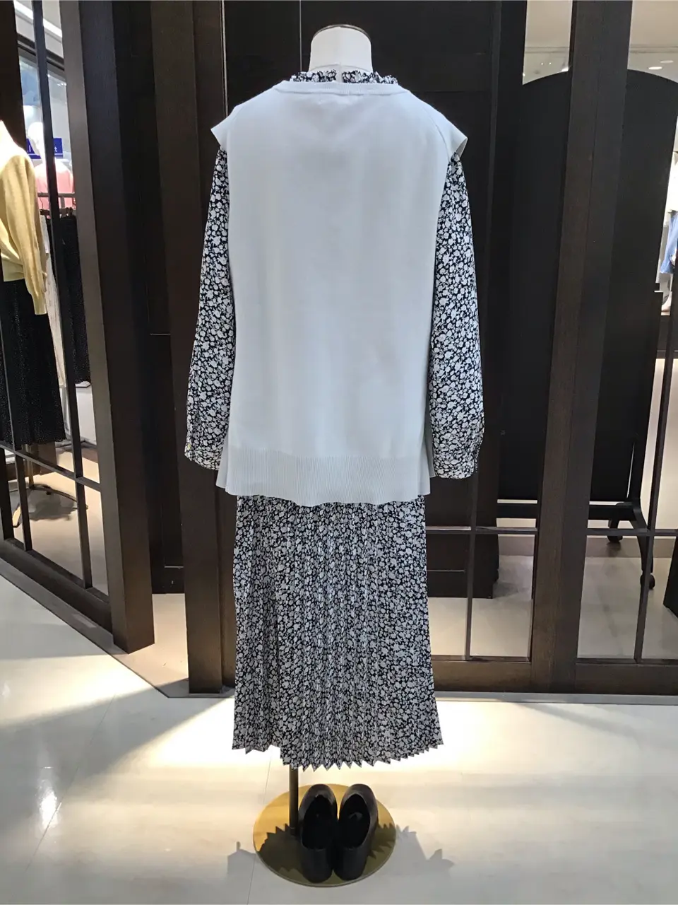 ANY 渡邊 コーディネート画像