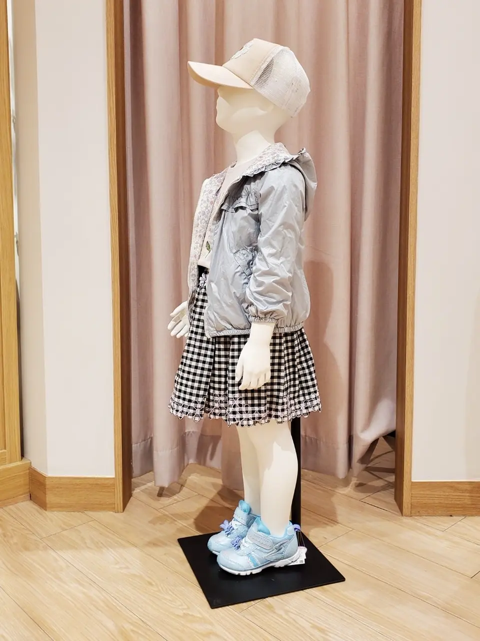 ANY 奥原 コーディネート画像