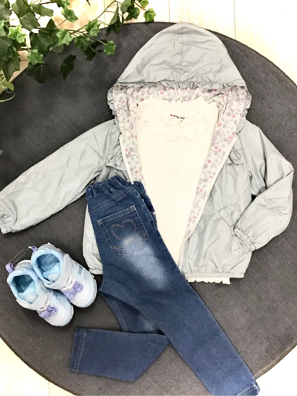 ANY 鈴木 コーディネート画像