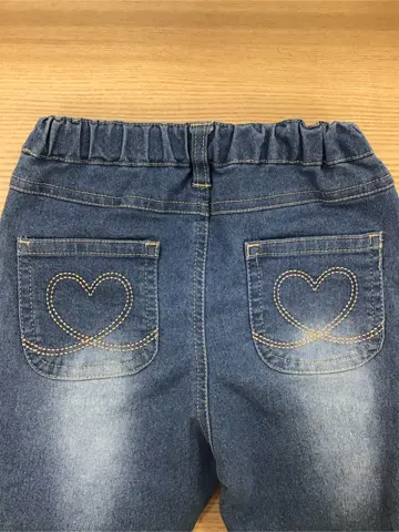 ANY 鈴木 コーディネート画像