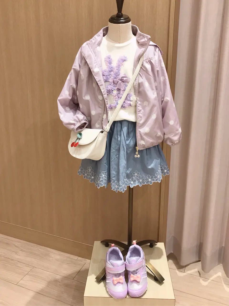 ANY 千葉 コーディネート画像