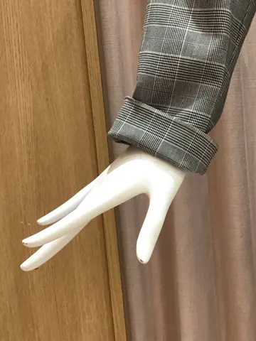 ANY 本吉 コーディネート画像