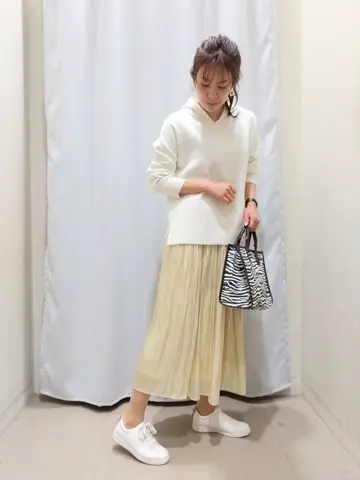 ANY 榎本 コーディネート画像