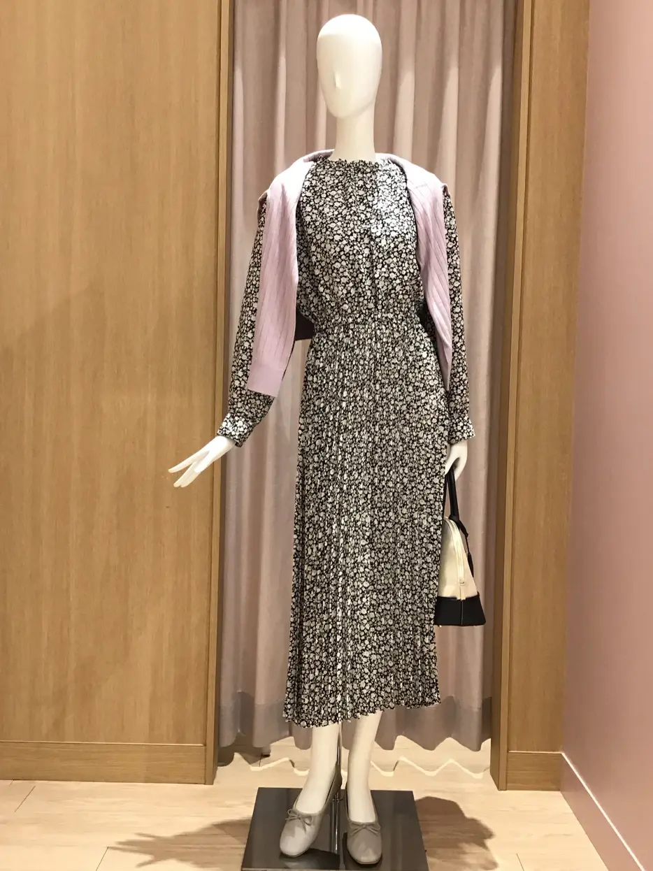 ANY 本吉 コーディネート画像