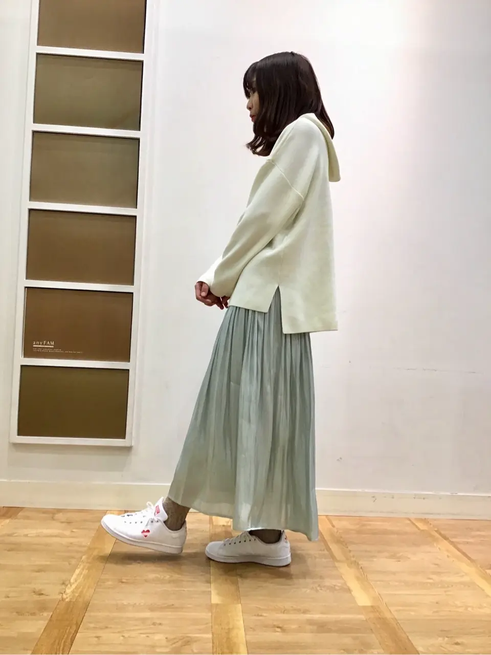 ANY 津野 コーディネート画像