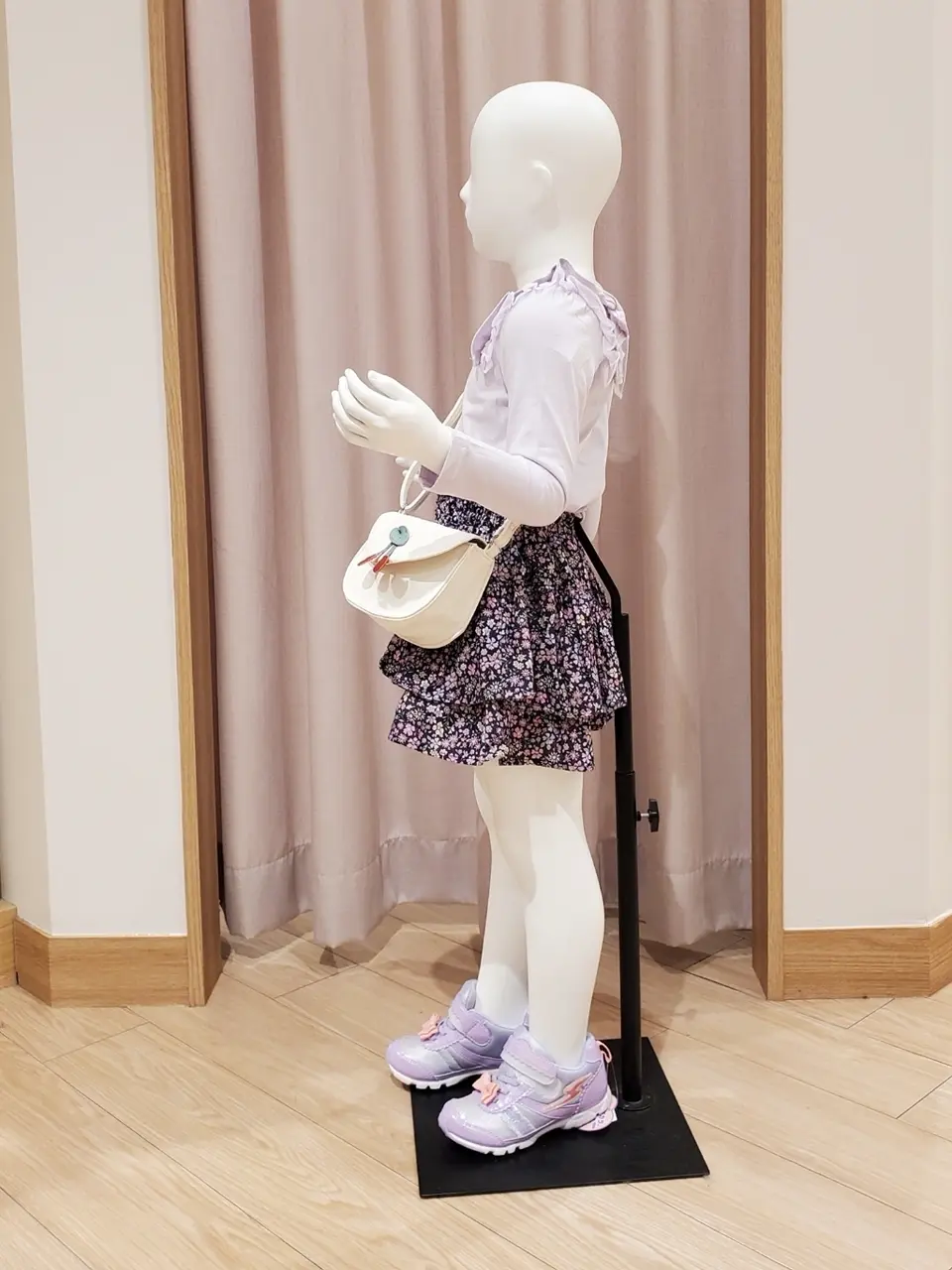 ANY 奥原 コーディネート画像