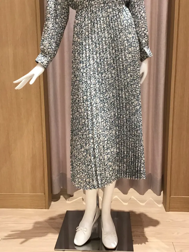 ANY 本吉 コーディネート画像