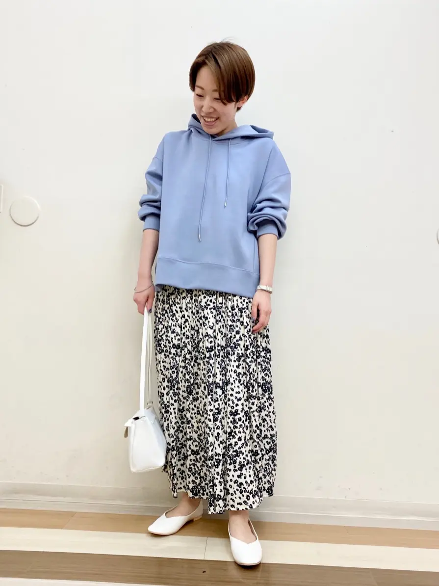 ANY 河本 コーディネート画像