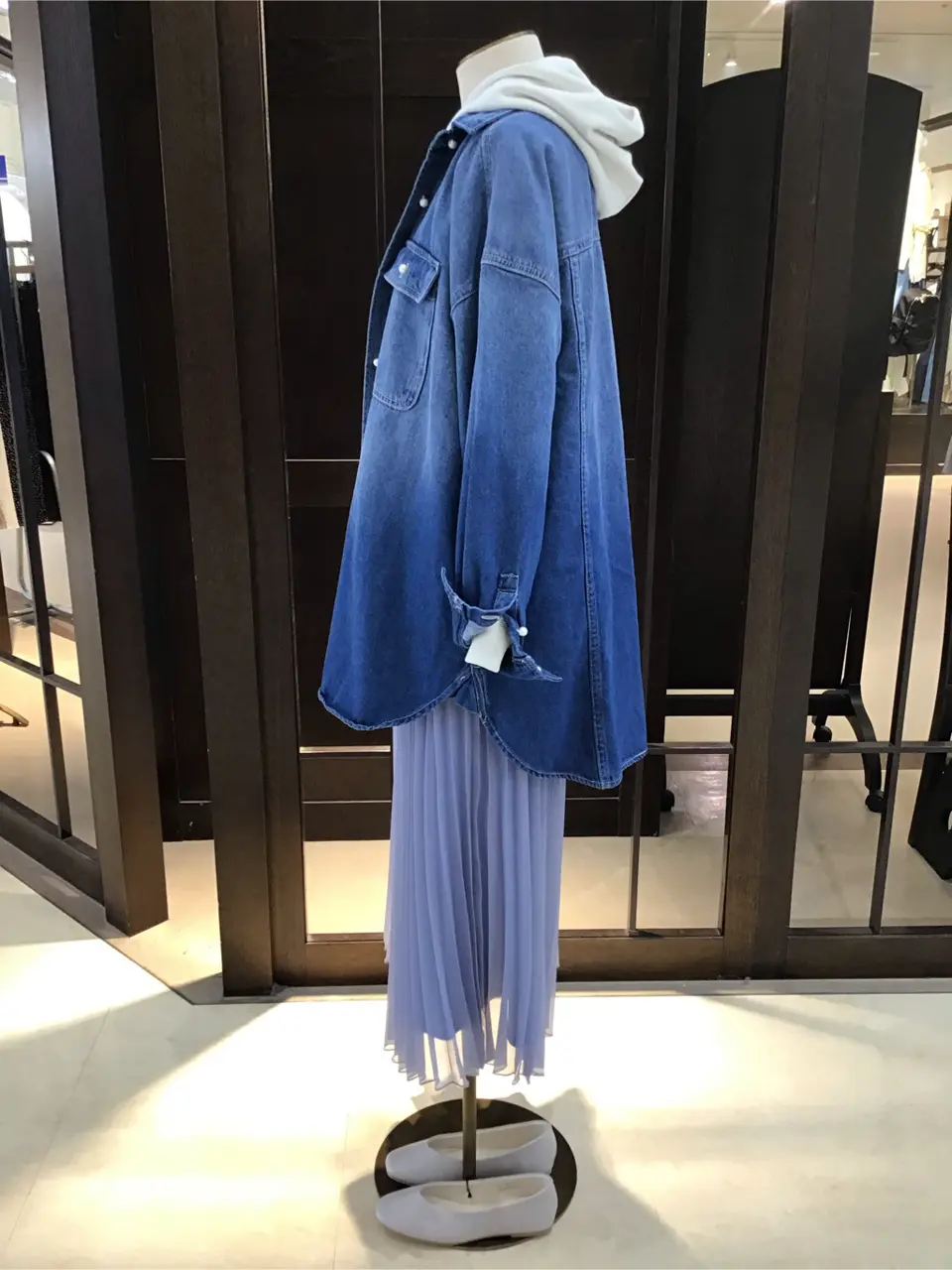 ANY 渡邊 コーディネート画像