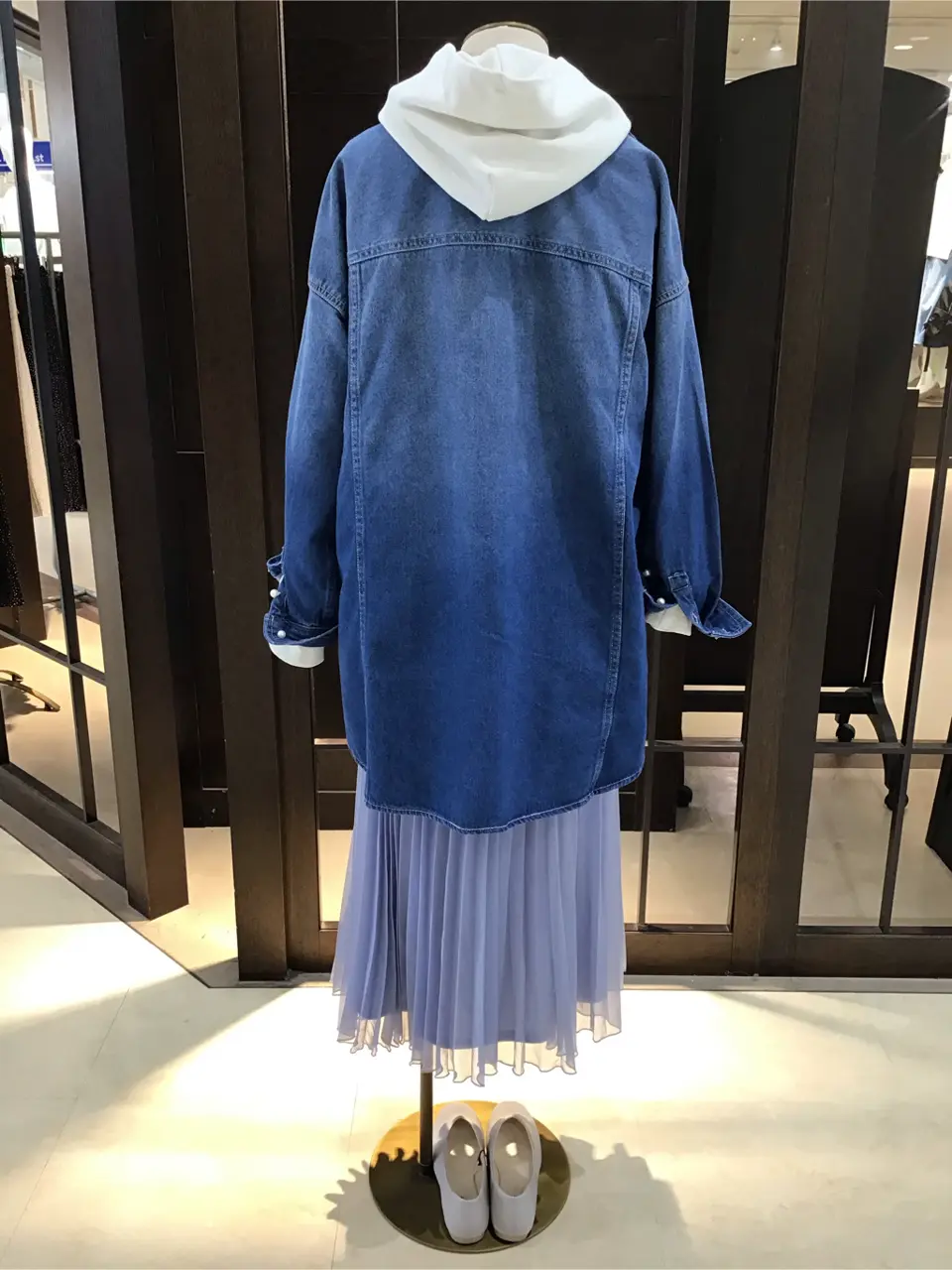 ANY 渡邊 コーディネート画像