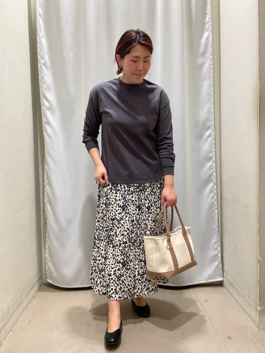 ANY 林 コーディネート画像