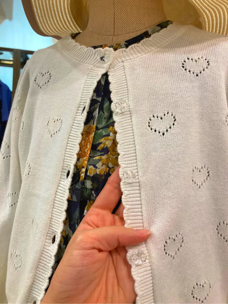 ANY 杉原 コーディネート画像