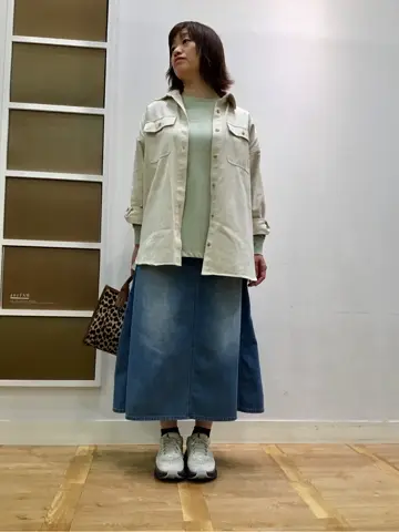 ANY 高橋郁子 コーディネート画像