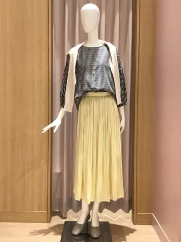 ANY 本吉 コーディネート画像