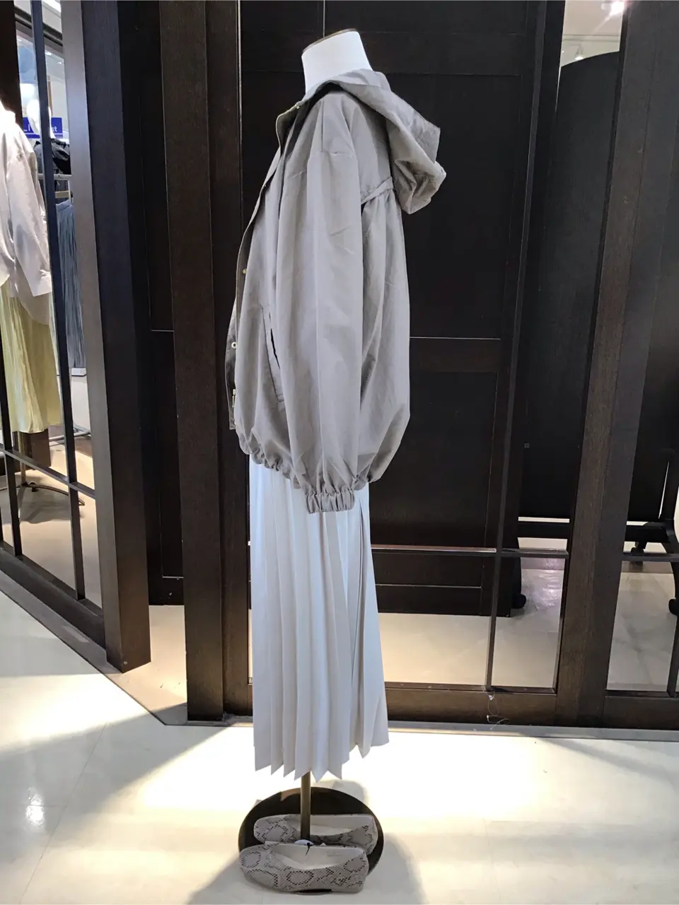 ANY 渡邊 コーディネート画像