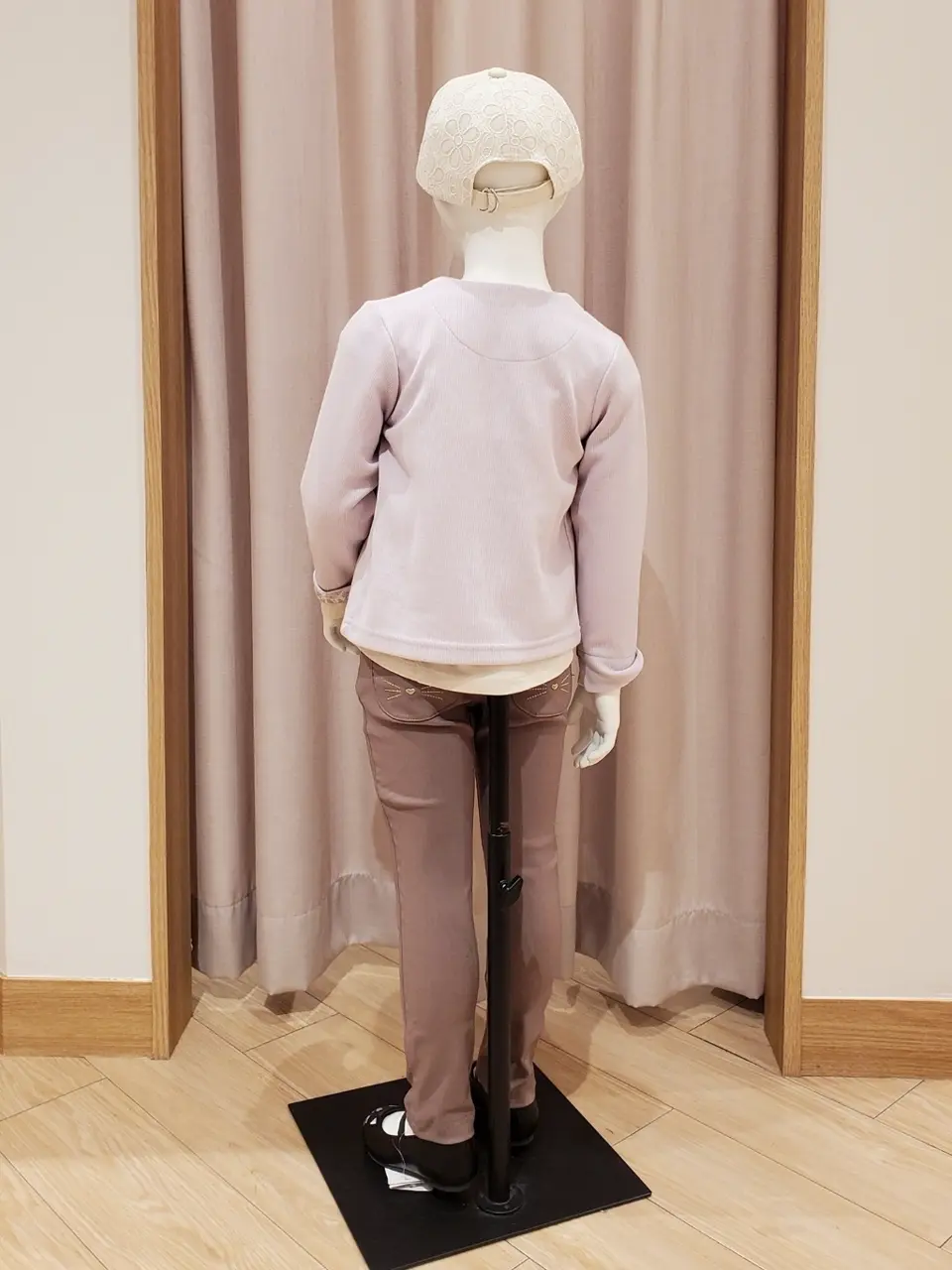 ANY 奥原 コーディネート画像