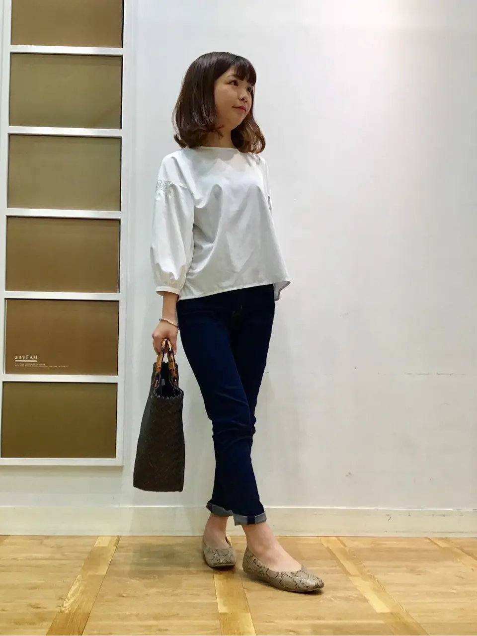 ANY 津野 コーディネート画像