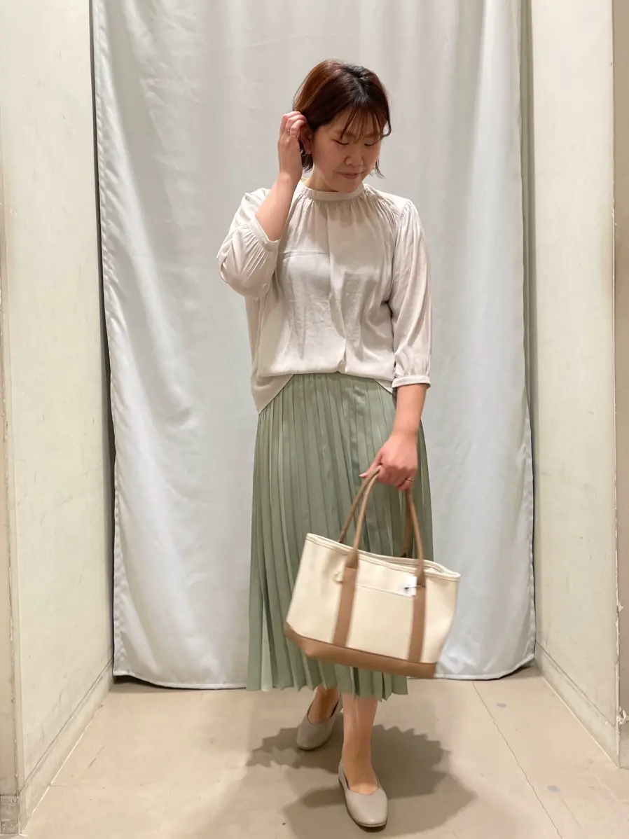 ANY 林 コーディネート画像