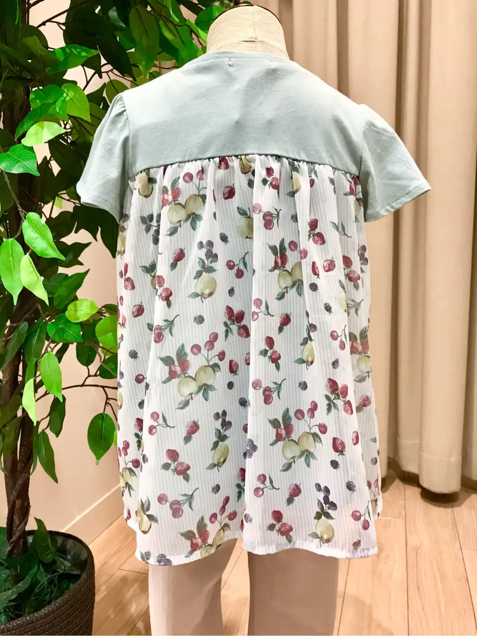 ANY スタッフ コーディネート画像