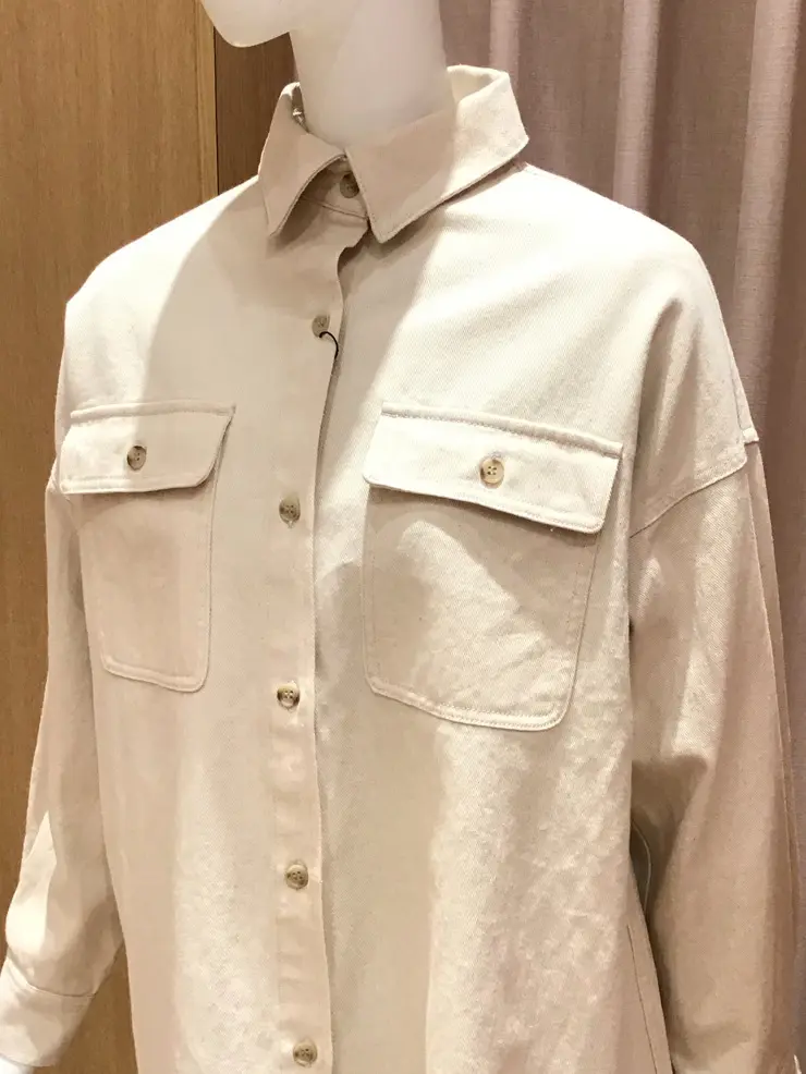 ANY 本吉 コーディネート画像