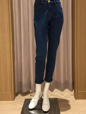 ANY 本吉 コーディネート画像