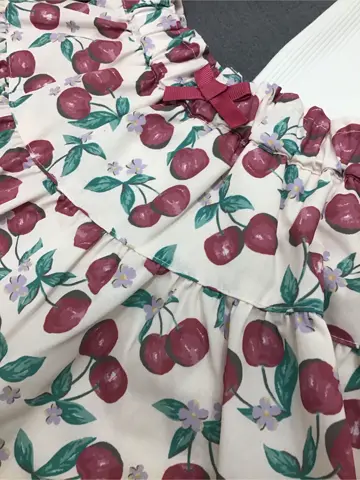 ANY 鈴木 コーディネート画像