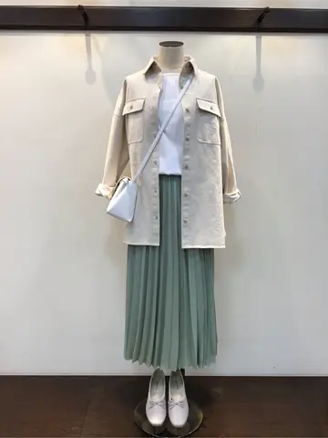 ANY 佐々木 コーディネート画像