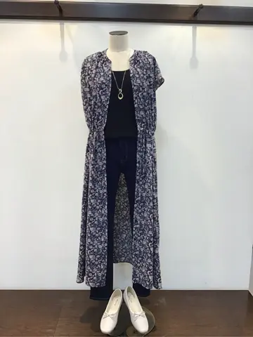 ANY 佐々木 コーディネート画像