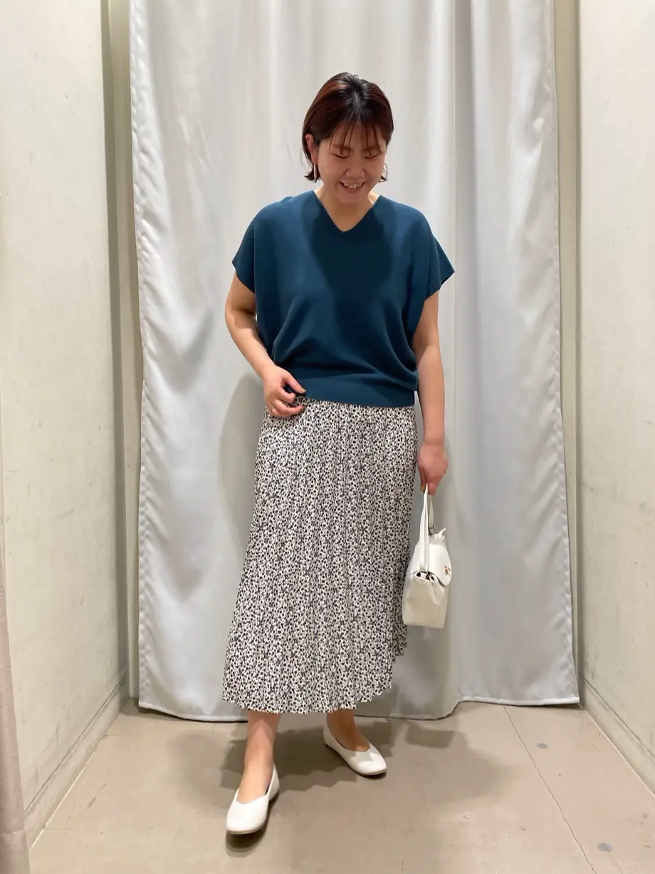 ANY 林 コーディネート画像