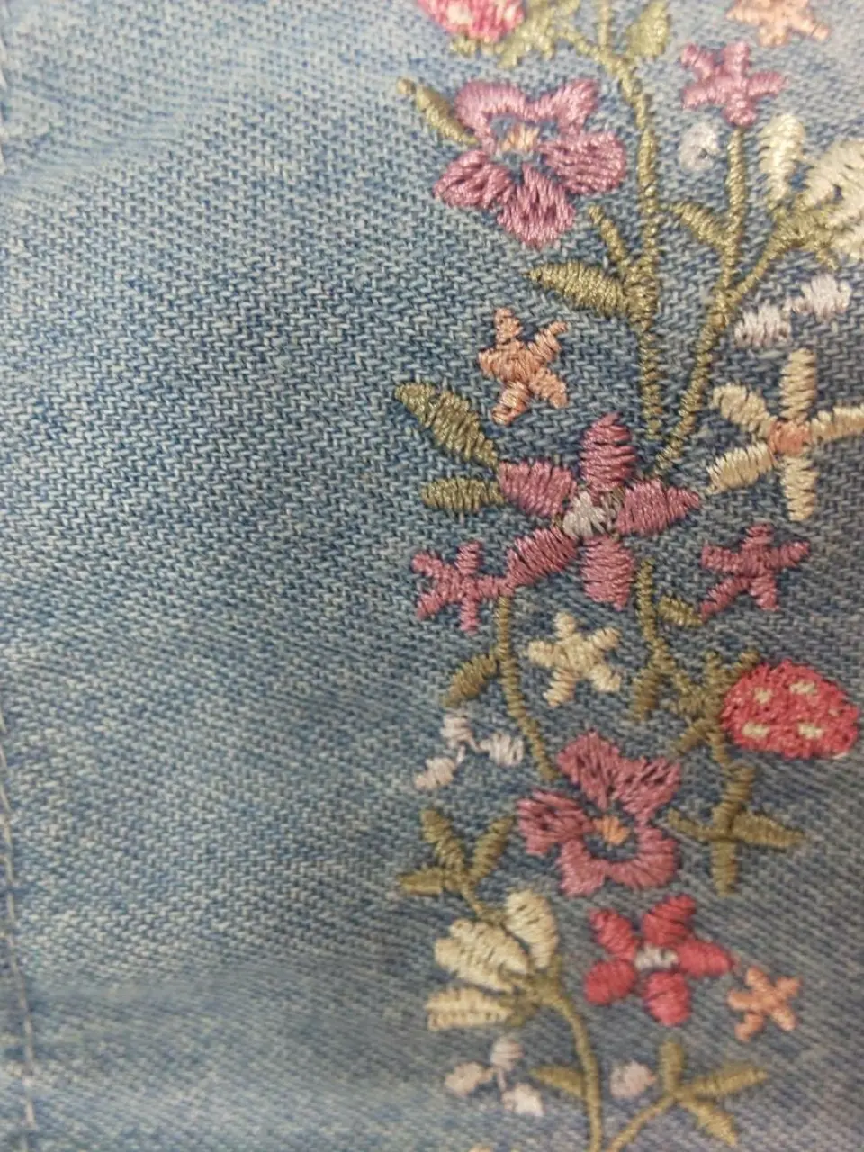 ANY 林 コーディネート画像