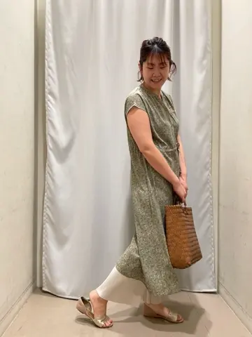 ANY 林 コーディネート画像