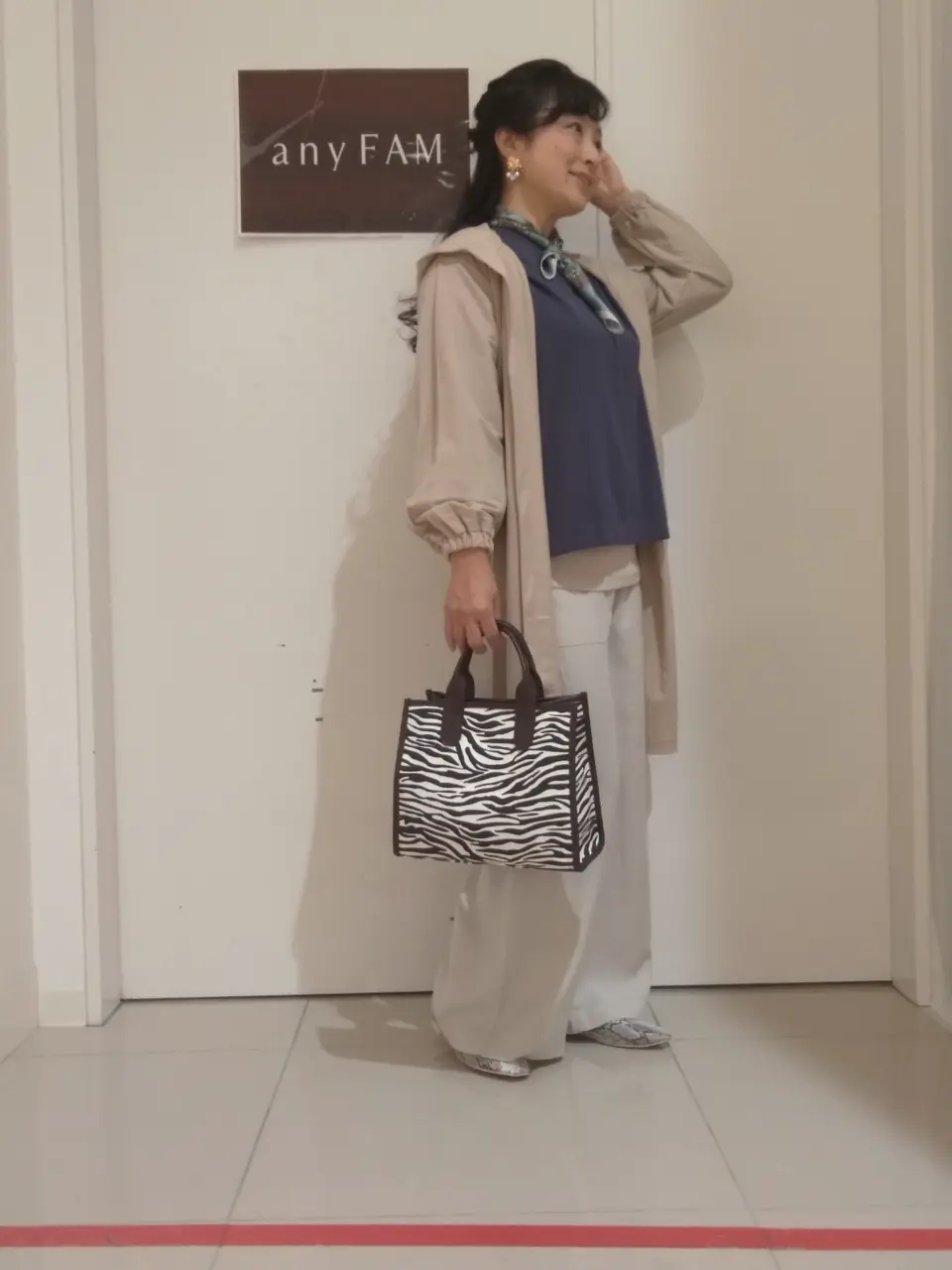 ANY 佐藤 コーディネート画像