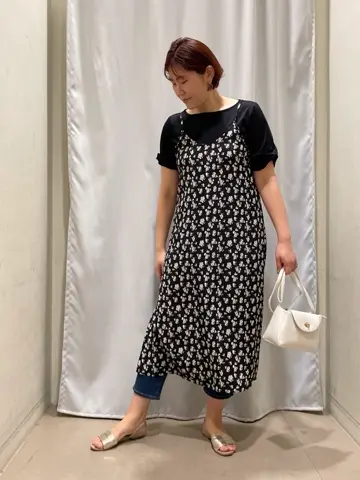 ANY 林 コーディネート画像