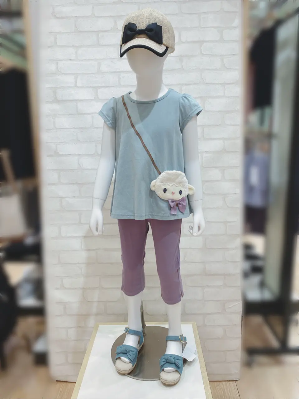 ANY 嶋田 コーディネート画像